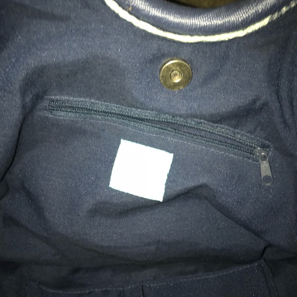 Striped Raffia Tote - Picture 2 of 5